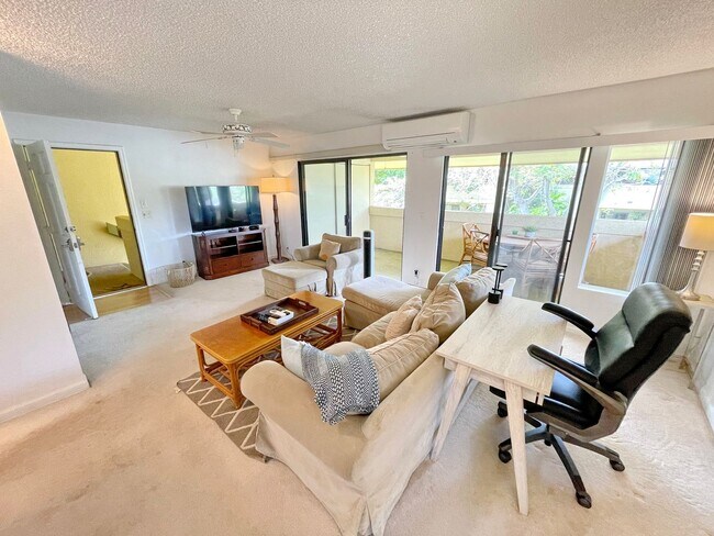 Building Photo - Maui Gardens - Central Kihei Resort Style Complex - Furnished 2 bed/1.5bath