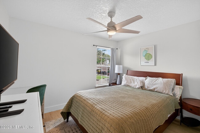 Building Photo - 133 Solano Cay Cir