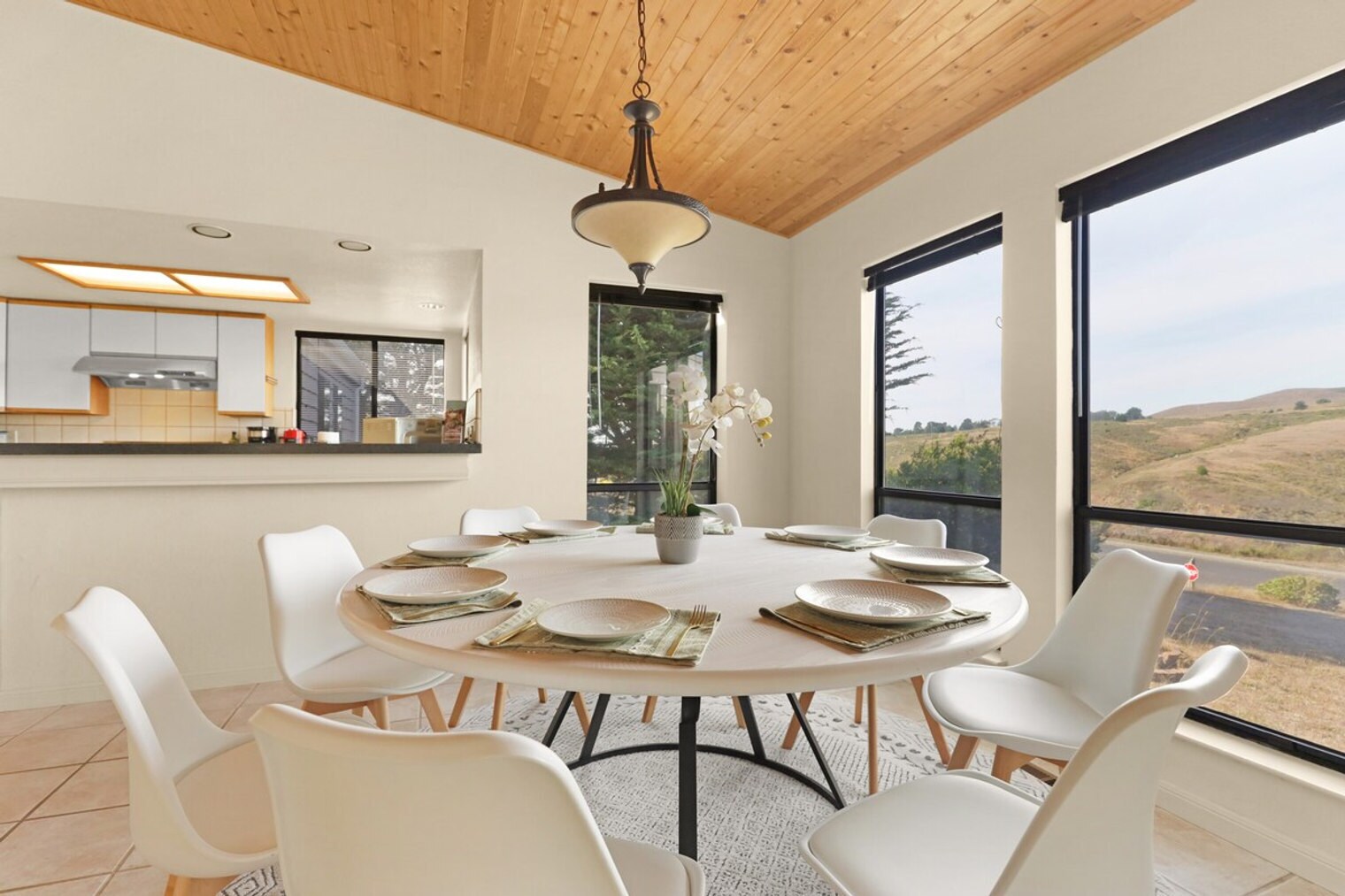 Building Photo - 112 Duck Ct