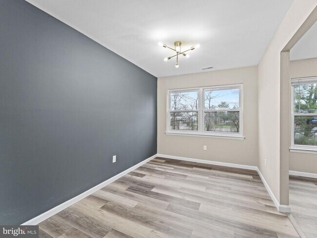 Building Photo - 144 Willow Turn