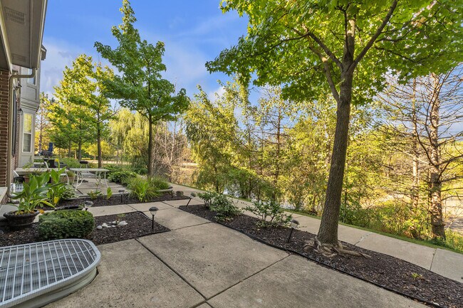 Building Photo - 41312 Maplewood Drive