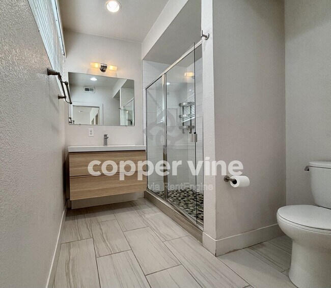 Building Photo - 4966 Lowell Blvd