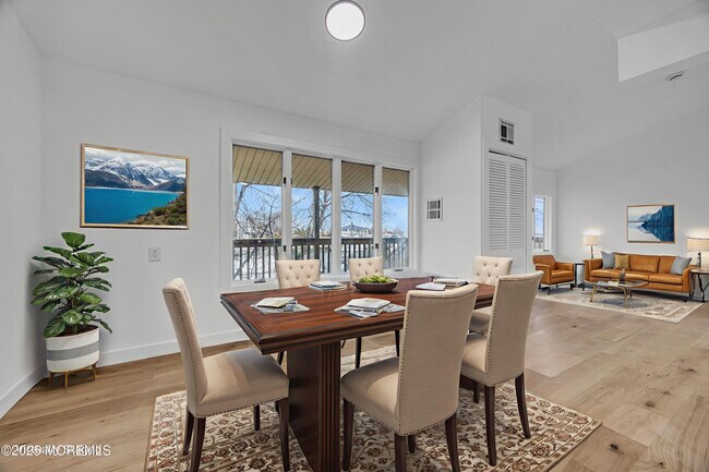 Building Photo - 234 Beach Ave