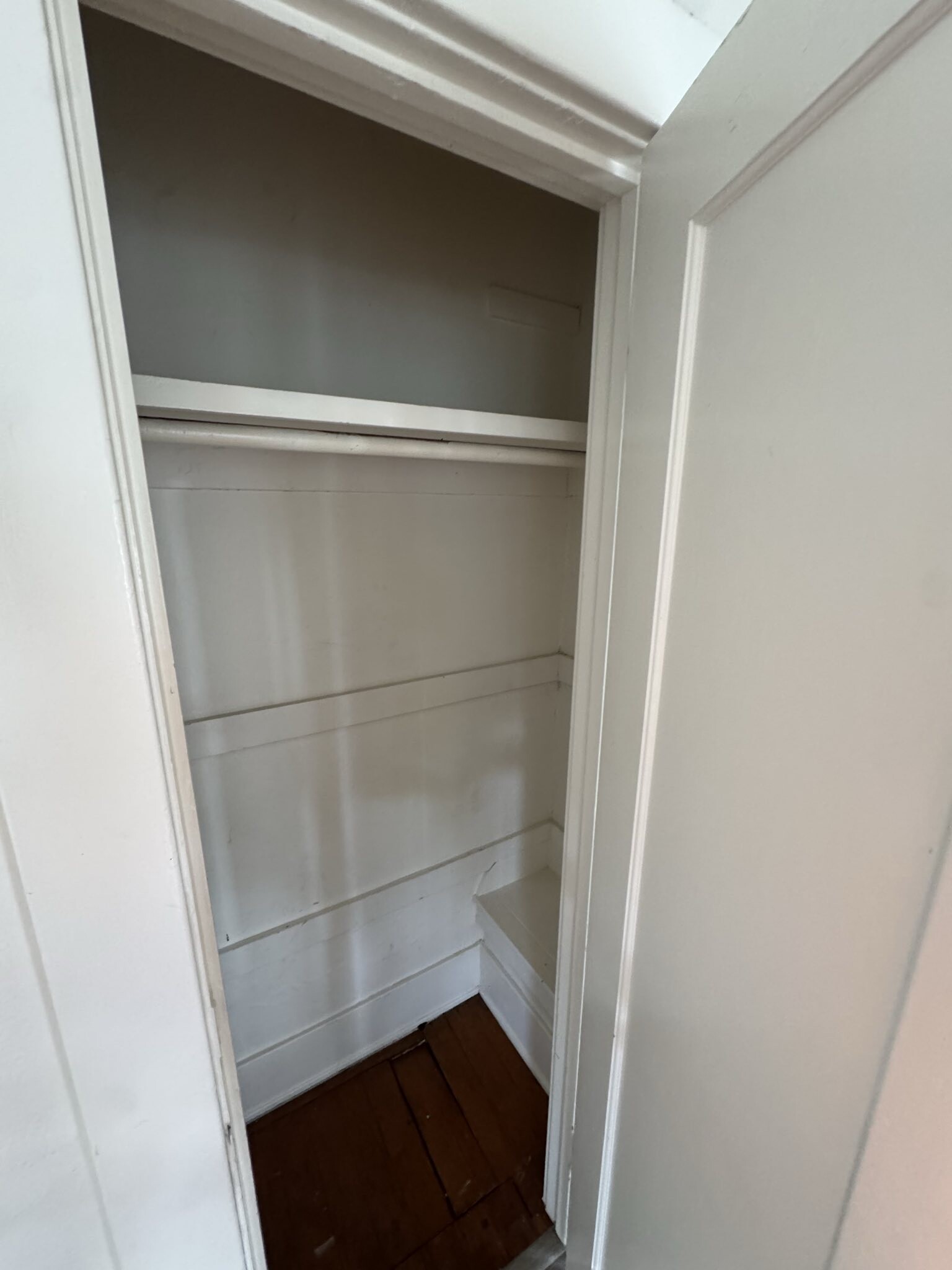 Closet - 102 N 14th St