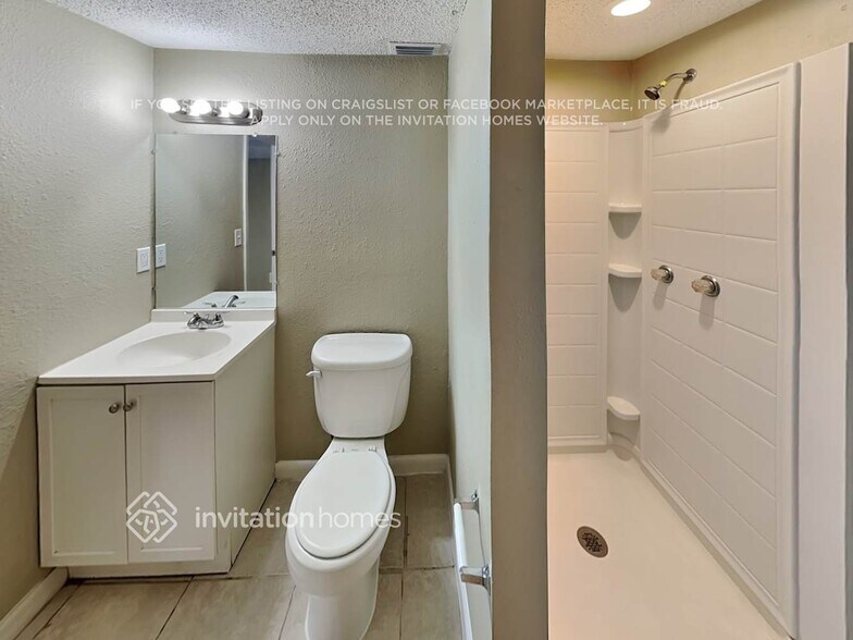 Building Photo - 8504 Rose Terrace