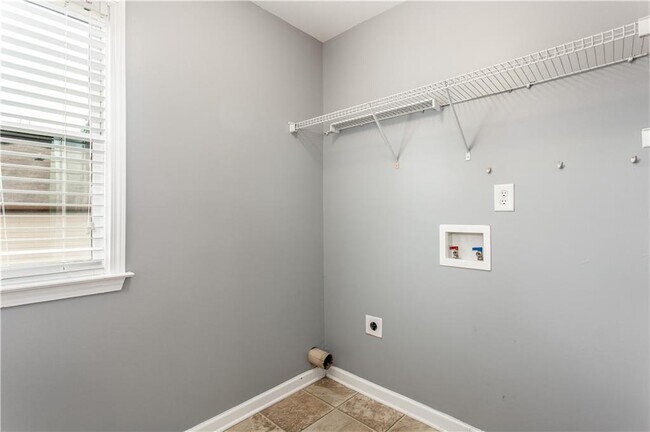 Building Photo - 1345 Winshire Cove