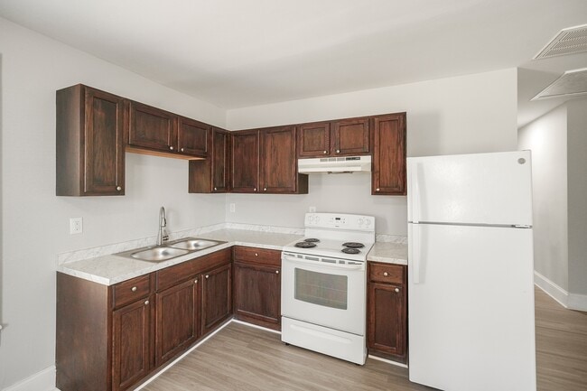 Building Photo - 373 Spring St