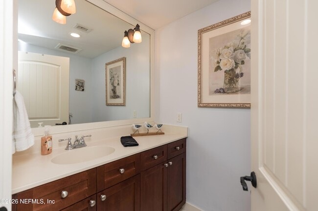 Building Photo - 945 Registry Blvd