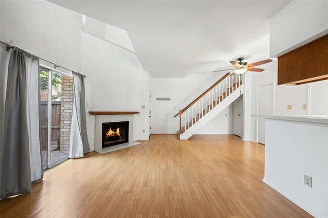 Building Photo - 7575 Cambridge St