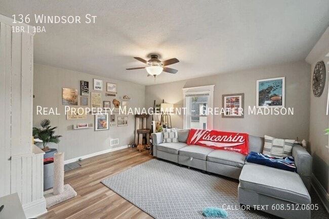 Building Photo - 136 Windsor St