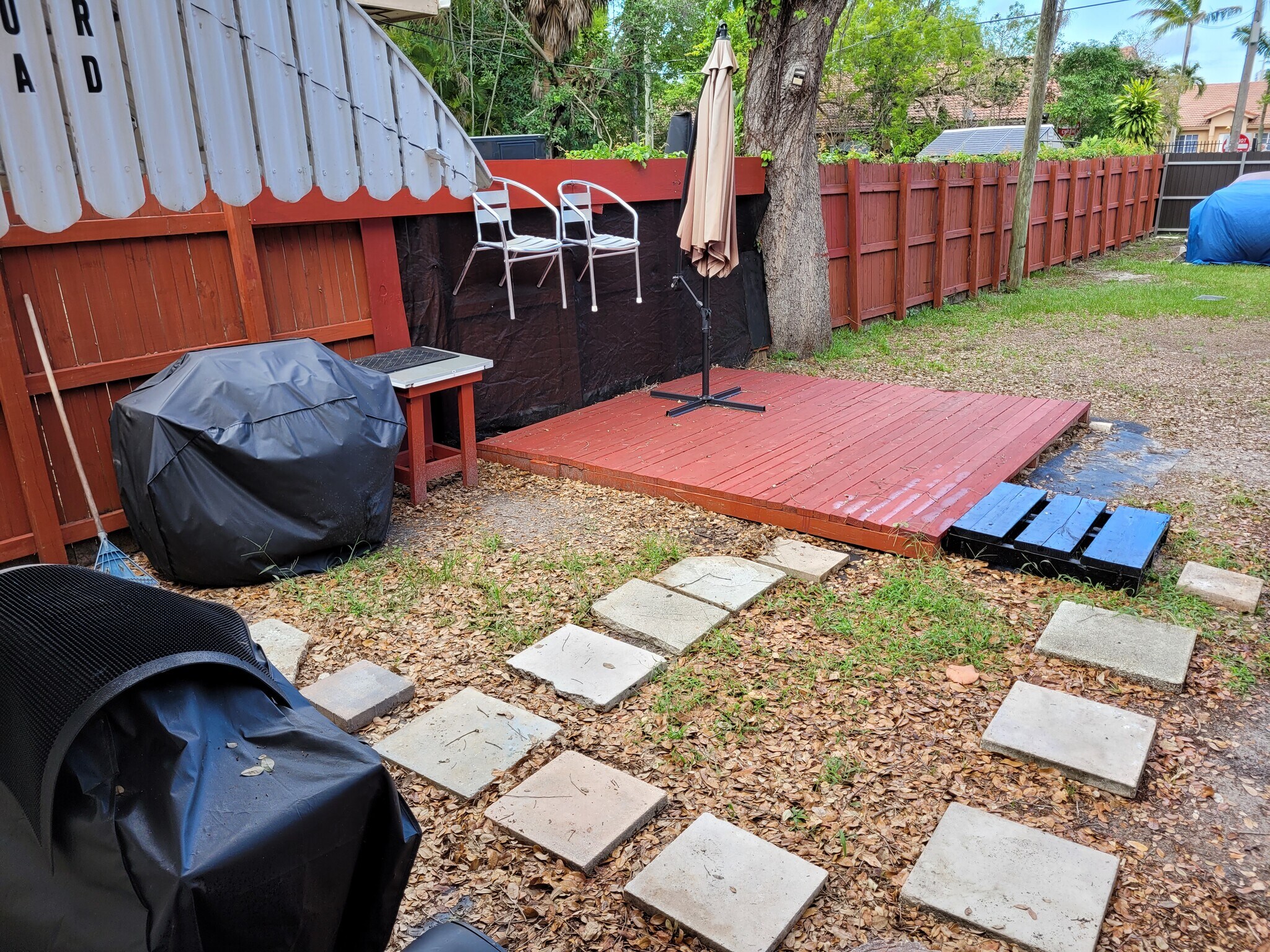 Building Photo - 129 SE 2nd Ter