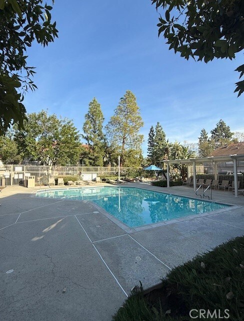 Building Photo - 18940 Canyon View Dr
