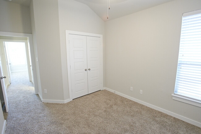 Building Photo - Luxury 3 Bedroom Townhome Located Near South Texas Medical Center, San Antonio, Texas!