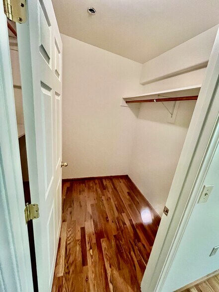 Bedroom 2 walk in closet - 6820 Whitley Ter