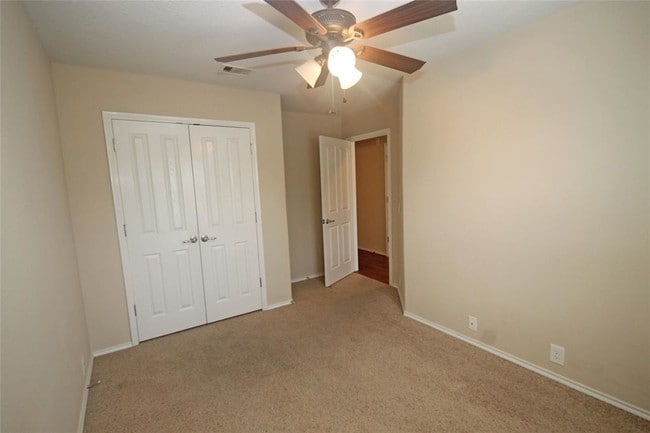 Building Photo - 13600 Breton Ridge St