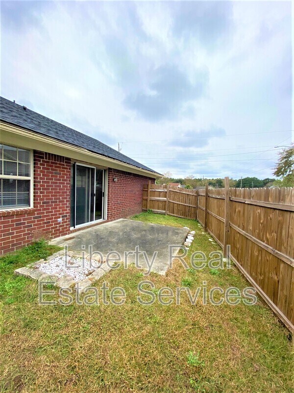 Building Photo - 1758 Ashton Dr