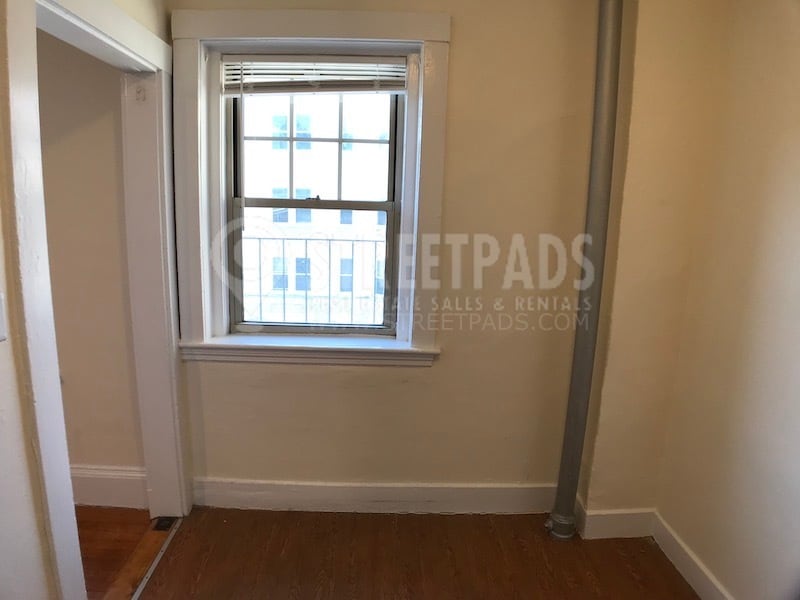 Building Photo - 1315 Commonwealth Ave