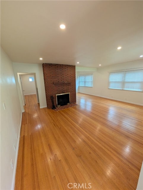 Building Photo - 1108 E Altadena Dr