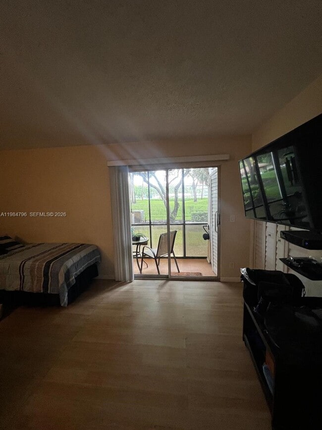 Building Photo - 1551 SW 135th Terrace