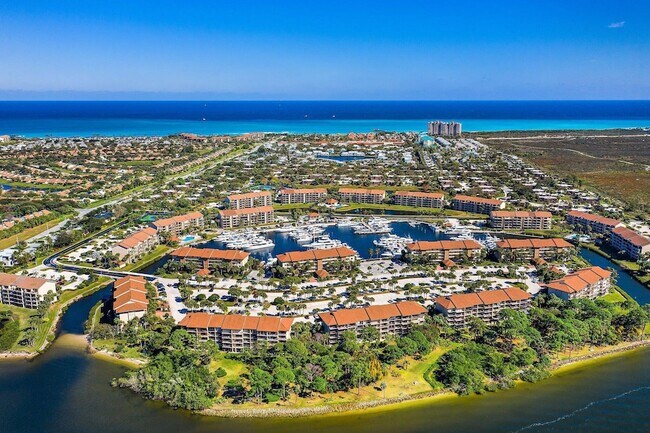 Building Photo - 2601 Marina Isle Way