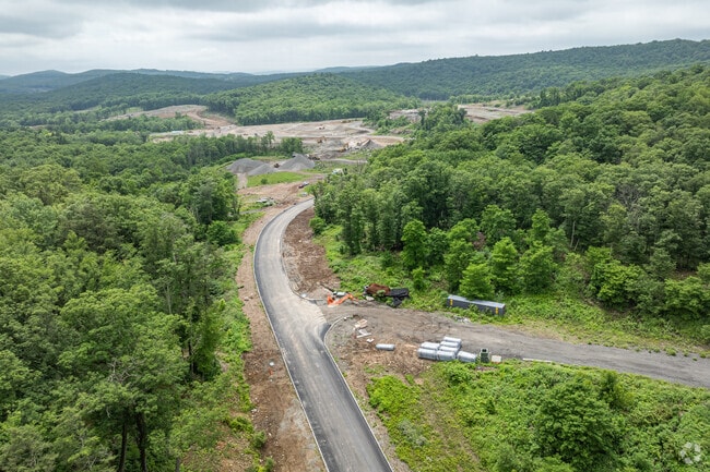 Building Photo - Village at Tuxedo Reserve