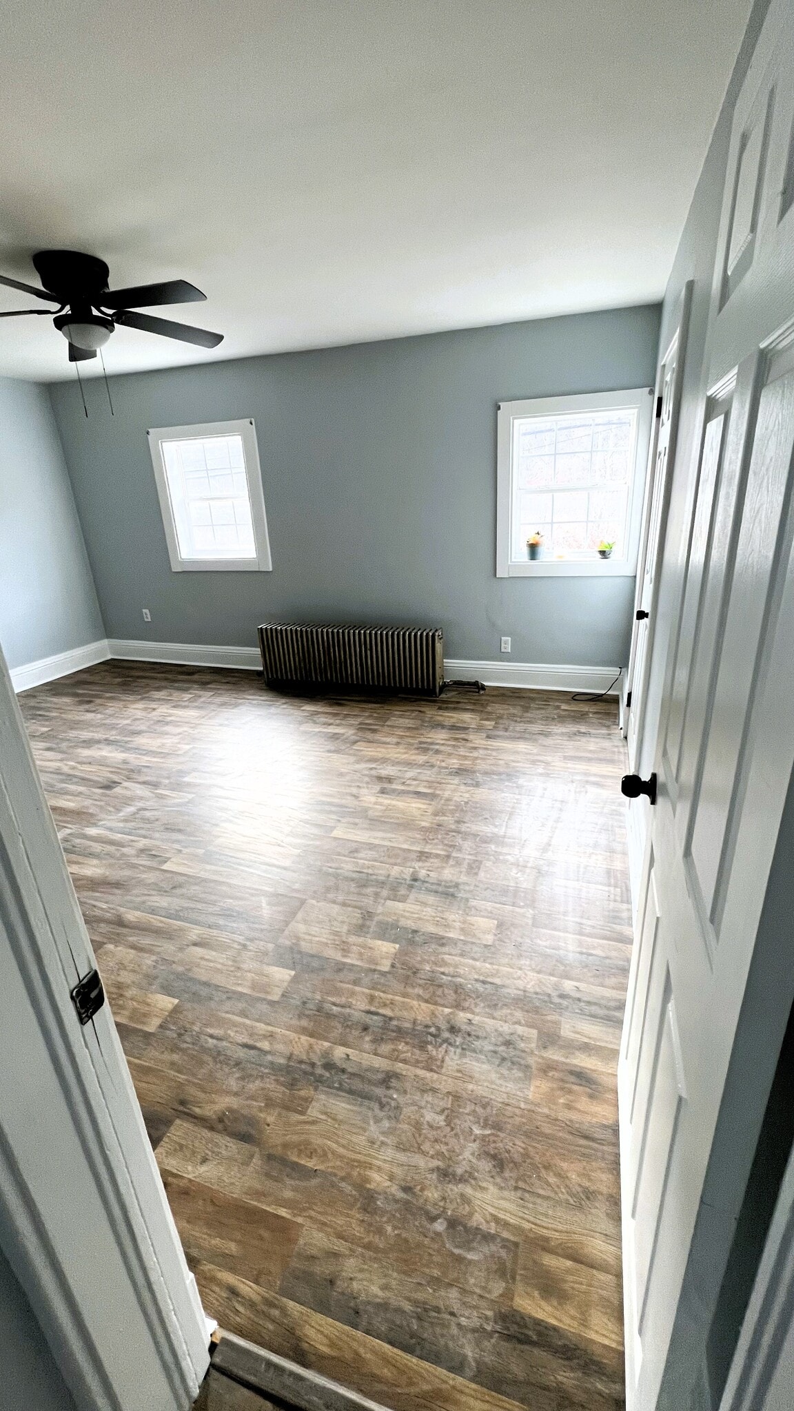 Master bedroom - 414 Erie Ave