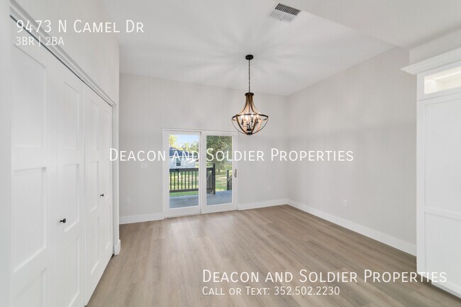 Building Photo - 9473 Camel Dr