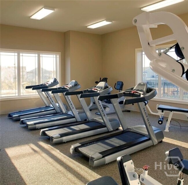 Building Photo - 123 Grimsby Rd