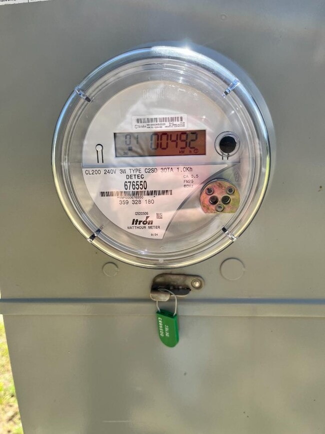 Building Photo - 595 FM 3228