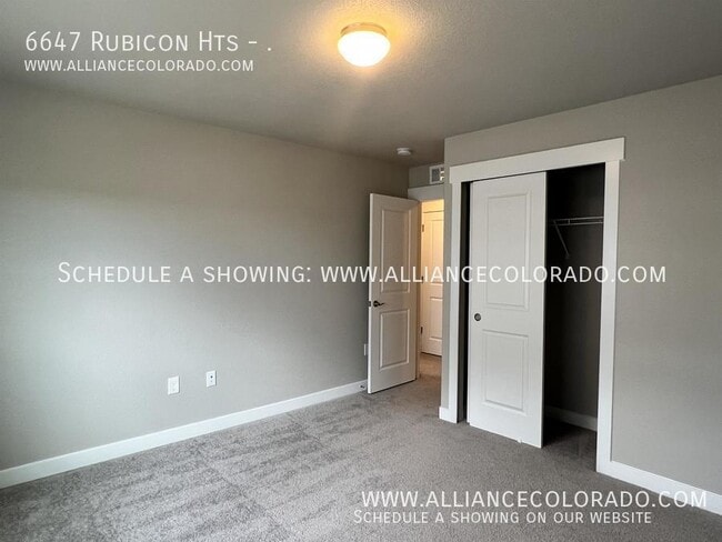 Building Photo - 6647 Rubicon Hts