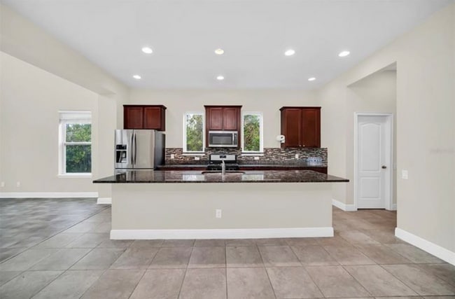 Building Photo - 12345 Aldford Dr