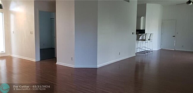 Building Photo - 3533 Dunes Vista Dr