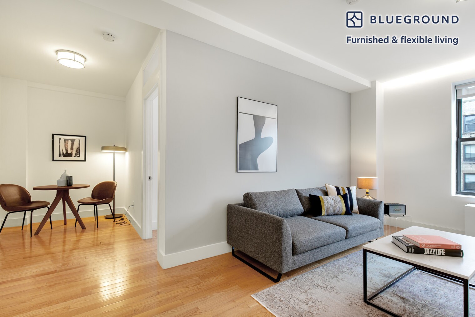Building Photo - 212 W 91st St