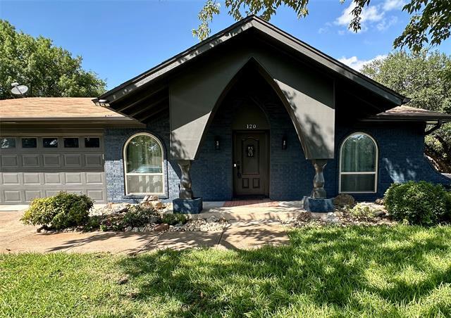 Primary Photo - 120 Lakeway Dr