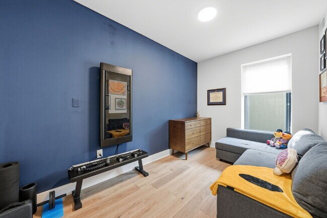 Building Photo - 826 Upshur St NW