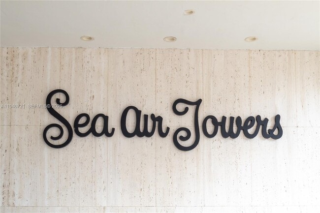 Building Photo - 3725 S Ocean Dr