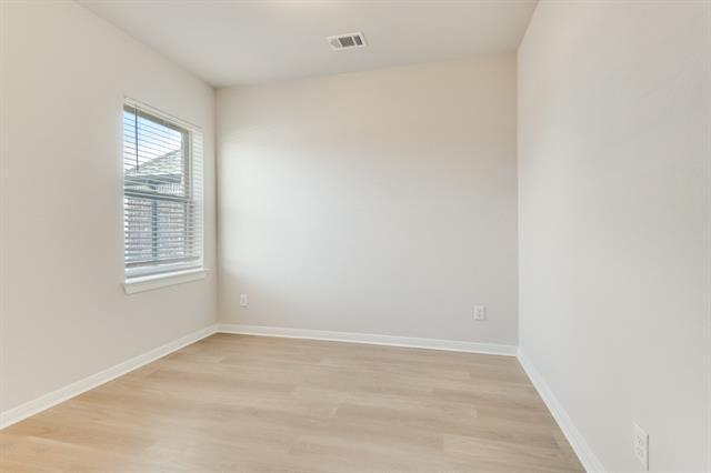 Building Photo - 704 Yellow Warbler Wy