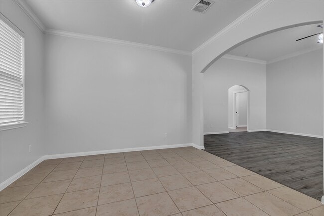 Building Photo - 20607 Silver Tea Ave
