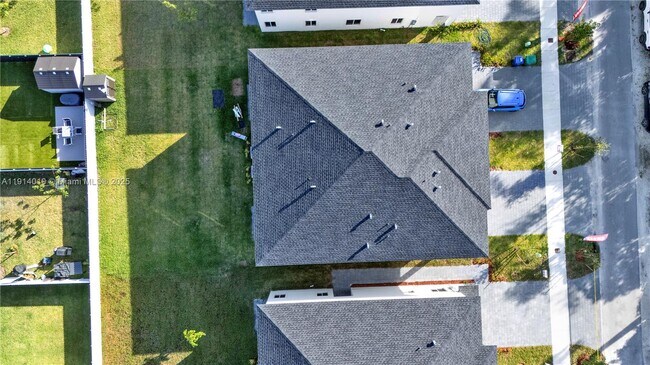 Building Photo - 22535 SW 125th Ave