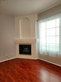 Building Photo - 7037 La Tijera Blvd