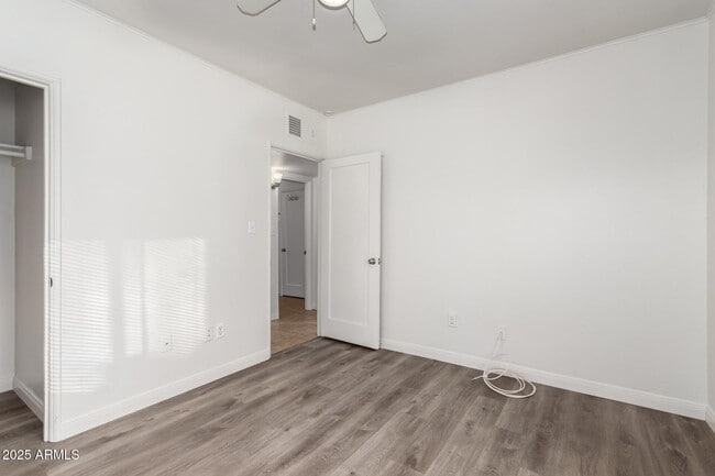 Building Photo - 1235 S Roosevelt St