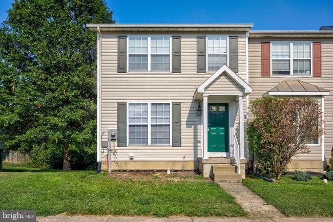Primary Photo - 213 Copperfield Ln
