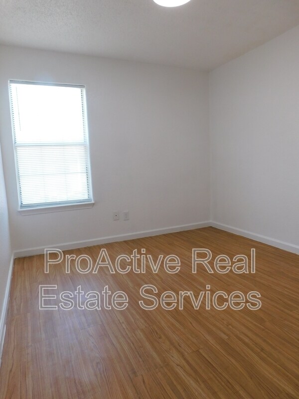 Building Photo - 603 Spirit Ct