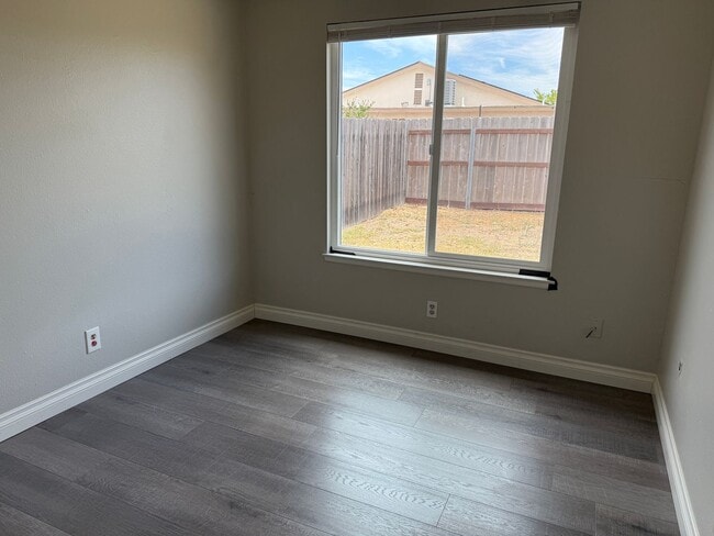 Building Photo - 8631 Menkar Rd
