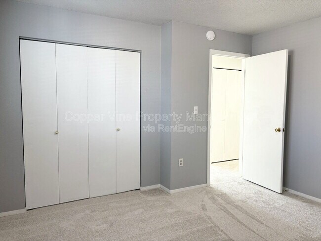 Building Photo - 845 S McKinley Ave