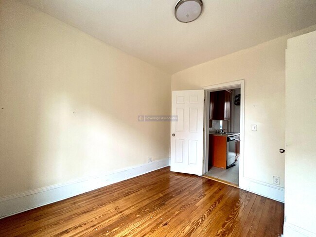 Building Photo - 526 West 161st Street