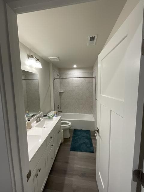 Building Photo - 810 Leni Wy