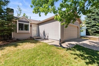 Building Photo - 19713 E Wagontrail Dr