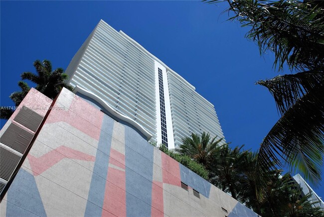 Building Photo - 50 Biscayne Blvd