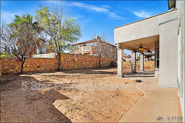 Building Photo - 1315 Olga Mapula Dr